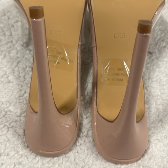 EGO pre-owned heals. Clear top. UK size 6 which is US size 8.5 - Picture 6 of 11